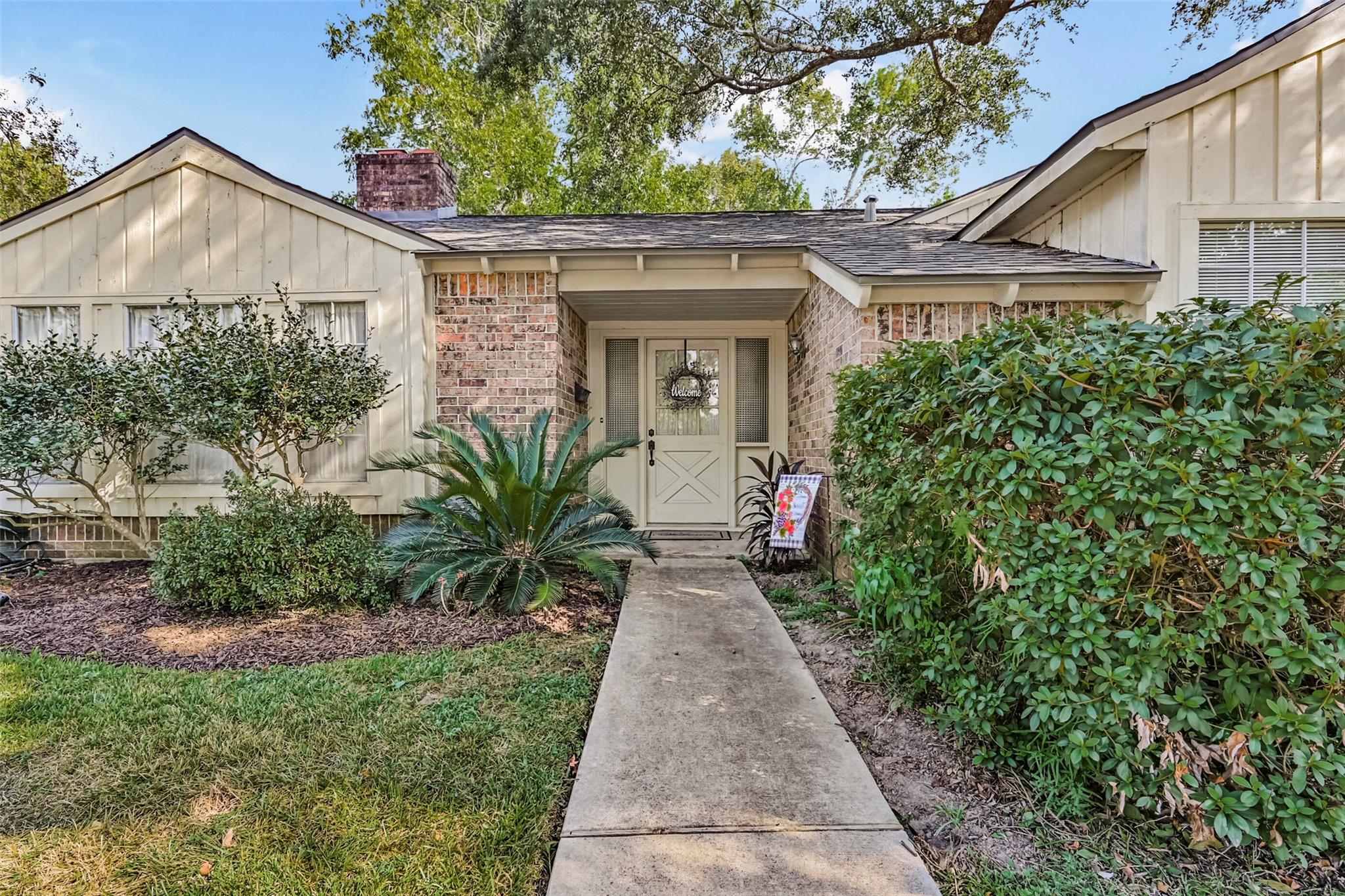 2101 Willow Dell Drive