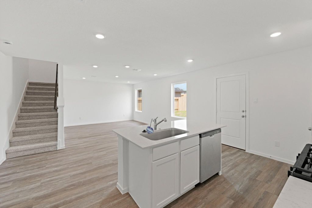 Photo of 18907 Sunset Horizon Drive, Hockley, TX 77447 (MLS # 73297916)