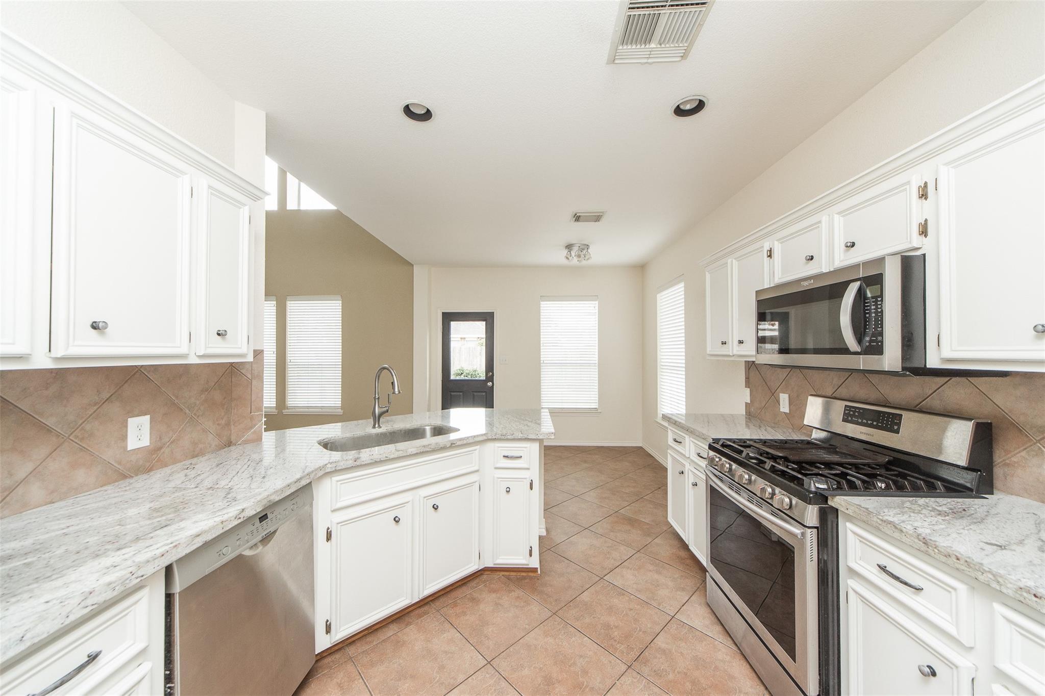 20306 Baytide Court