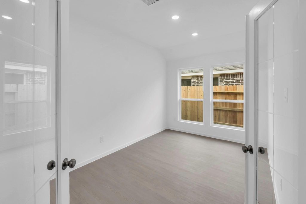 Photo of 2819 Ravine Bluffs Court, League City, TX 77573 (MLS # 20367706)