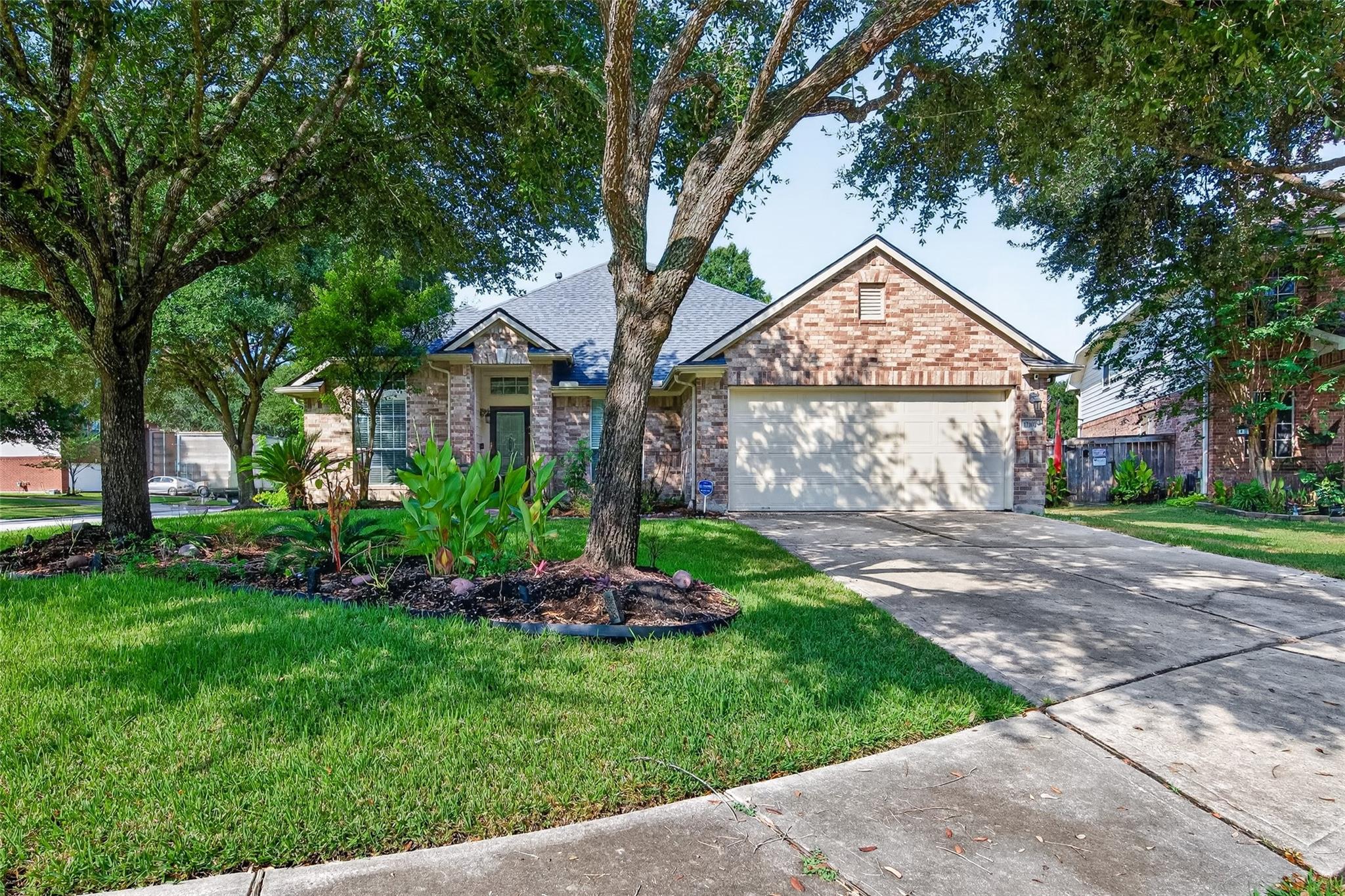 17303 Scotts Bluff Court