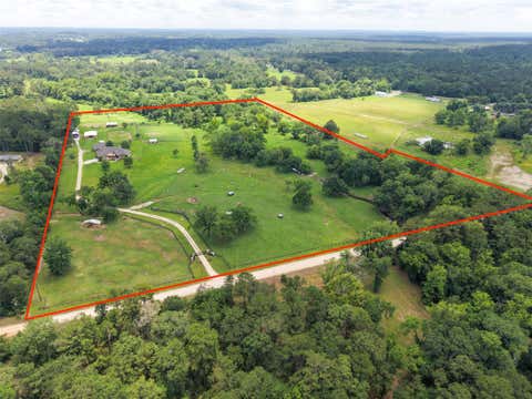 Photo of 40 Stewart Road, New Waverly, TX 77358 (MLS # 48969310)