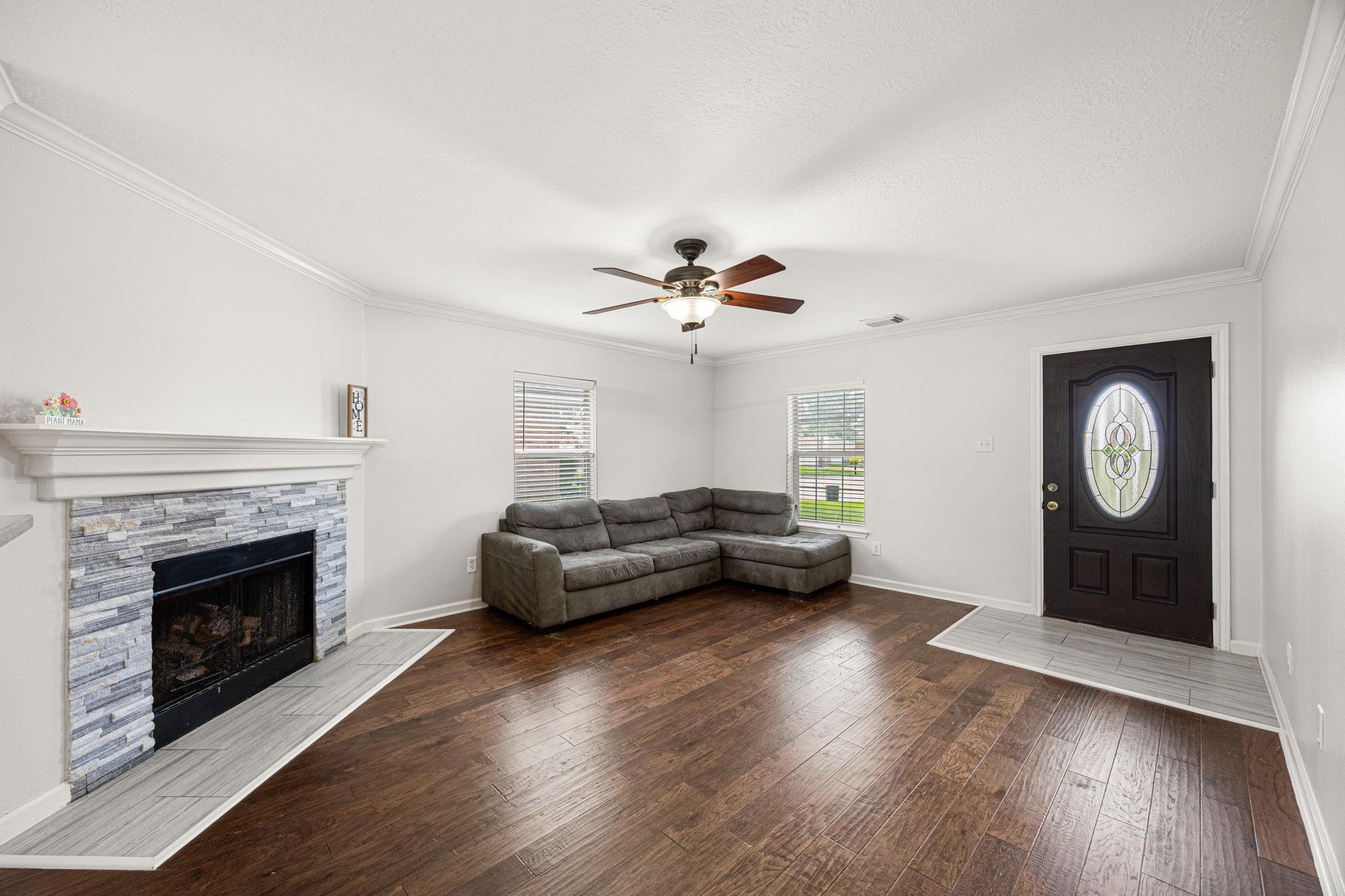13910 Sac Court