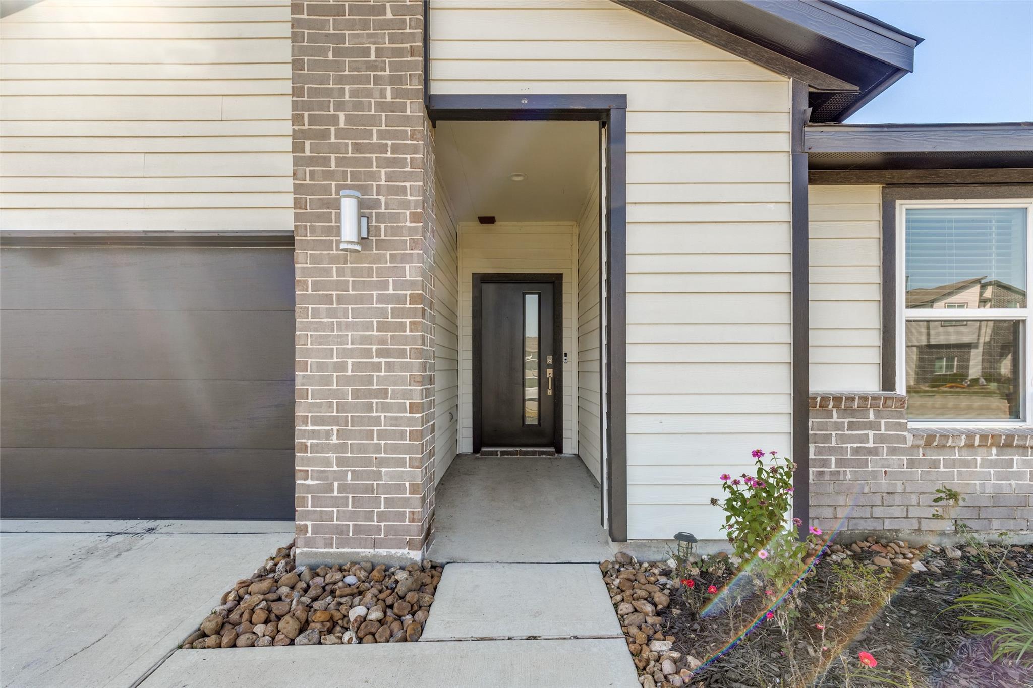 14219 Black Canyon Lane