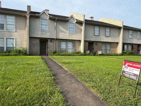 Photo of 3416 Avenue P, Rosenberg, TX 77471 (MLS # 83578959)