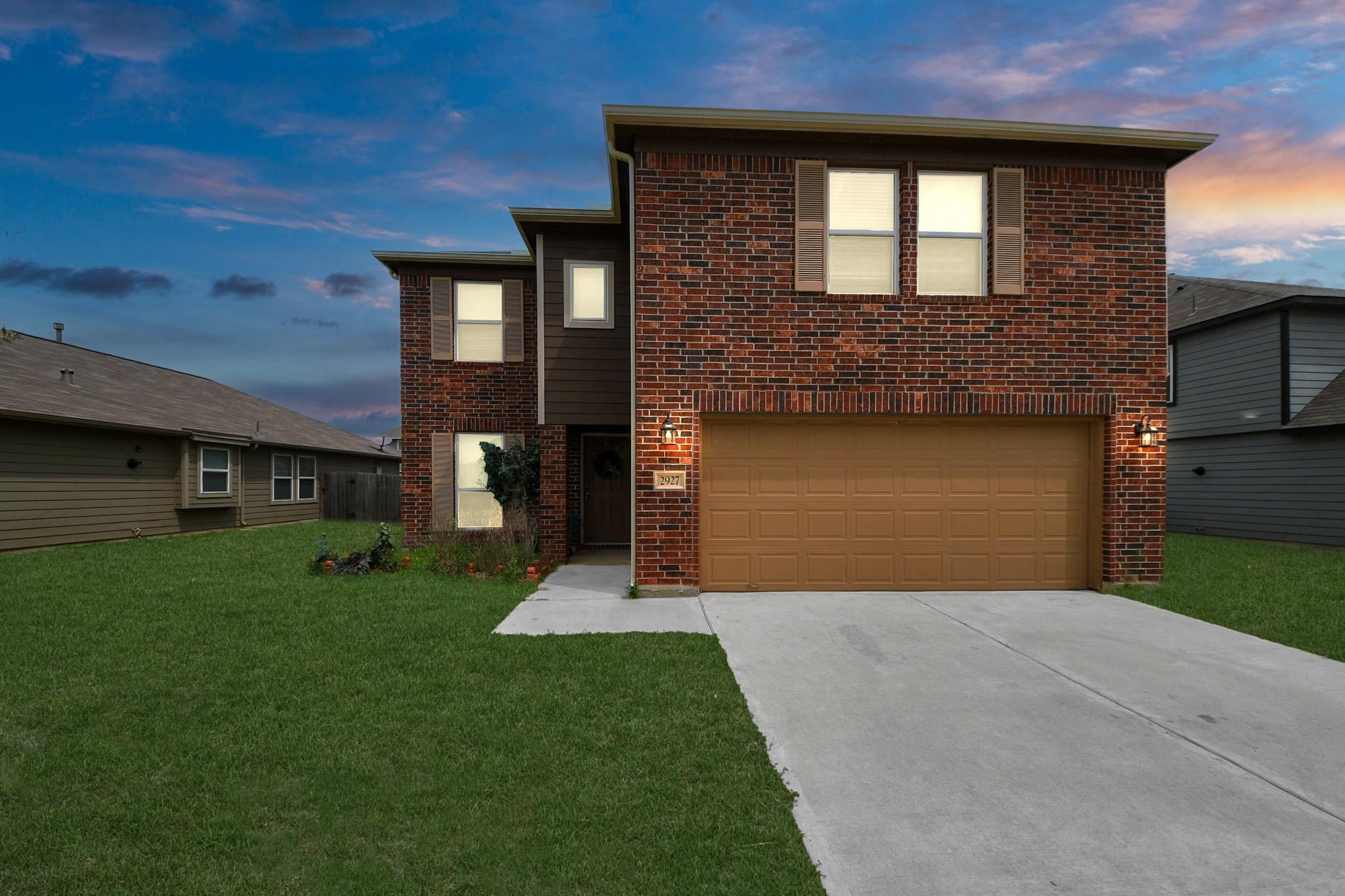 2927 Silverhorn Lane