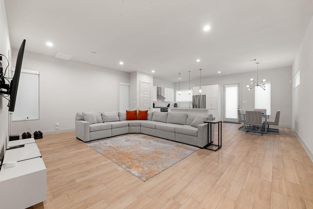 Photo of 5722 Rucio Lane #A, Houston, TX 77092 (MLS # 25658556)