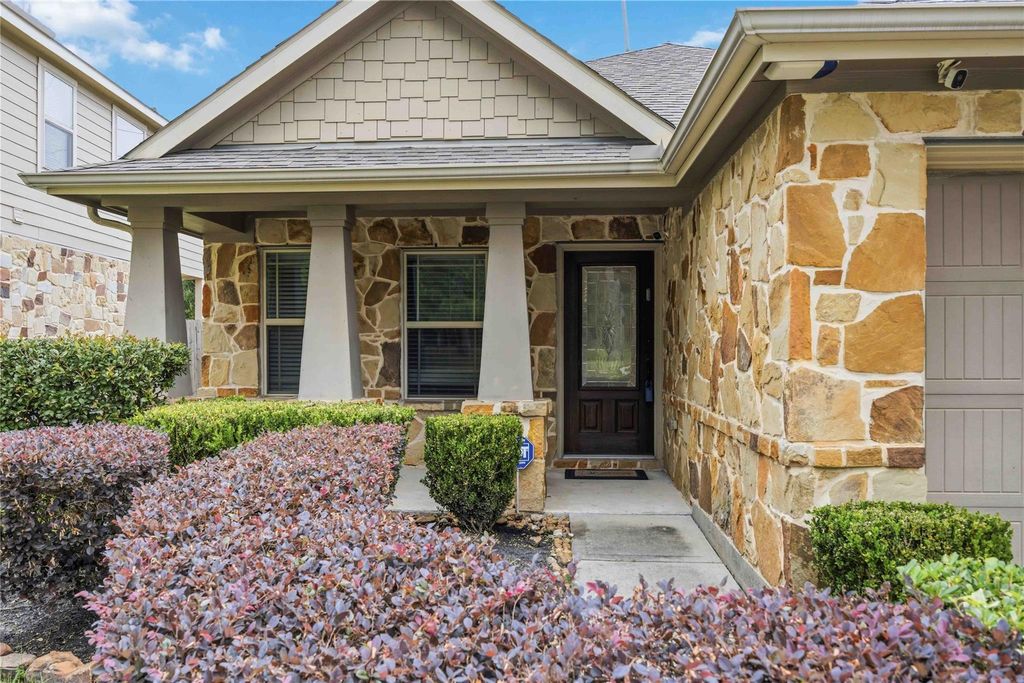 Photo of 16622 Lake Prince Lane, Houston, TX 77044 (MLS # 55869993)