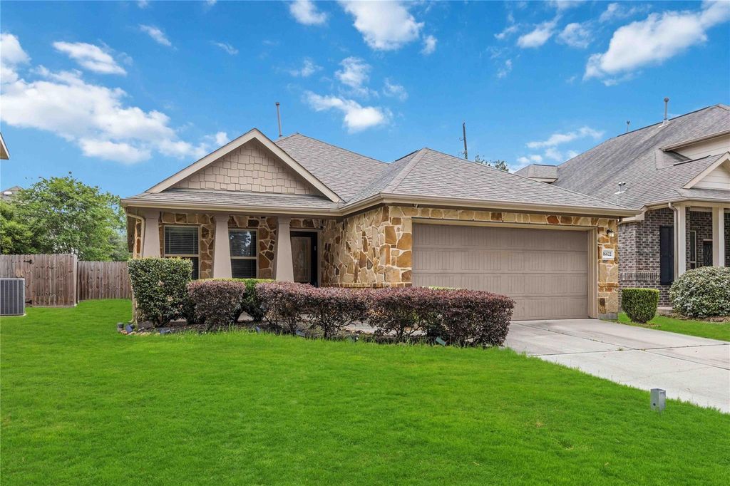 Photo of 16622 Lake Prince Lane, Houston, TX 77044 (MLS # 55869993)