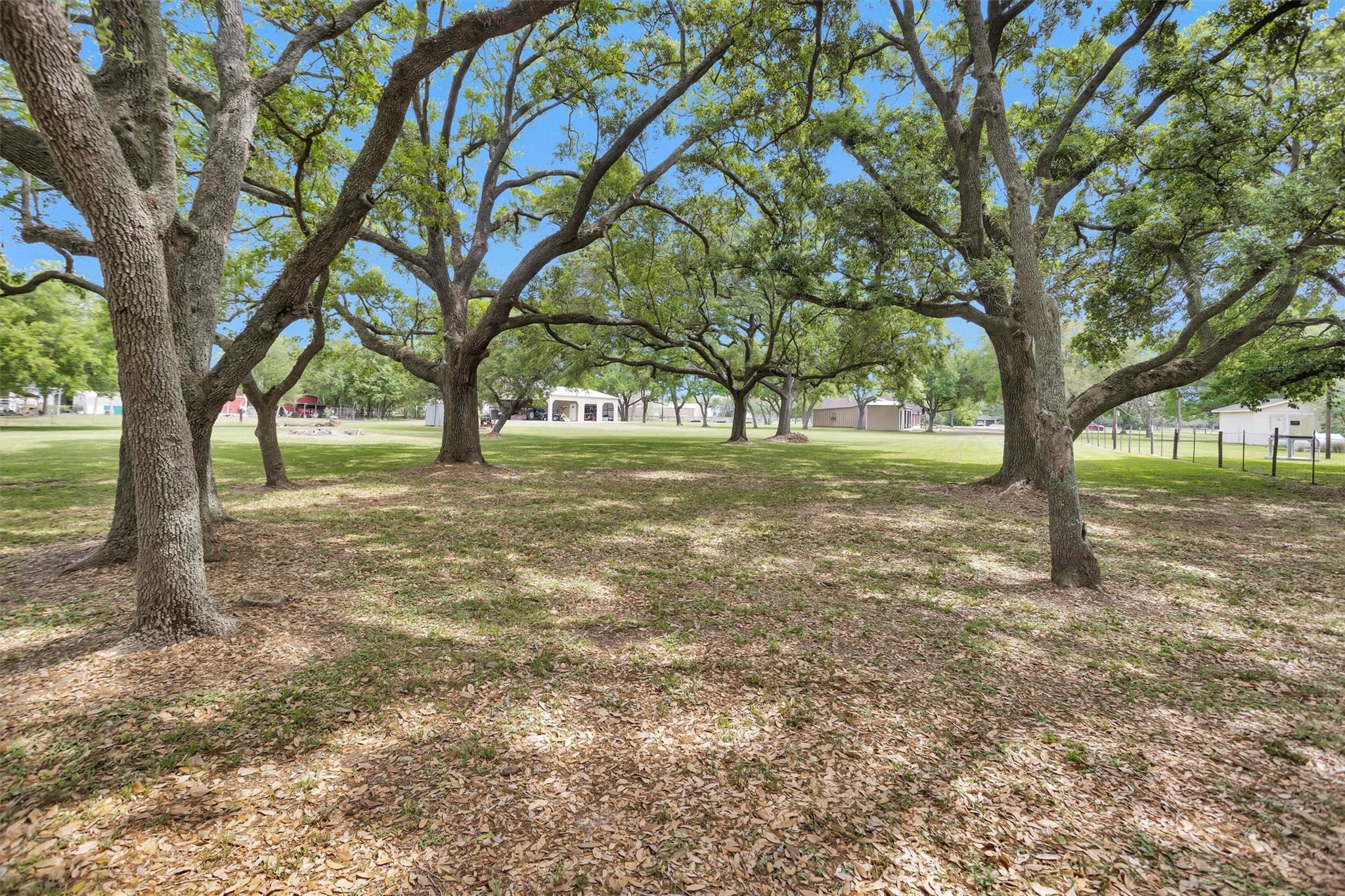 4402 Spears Road