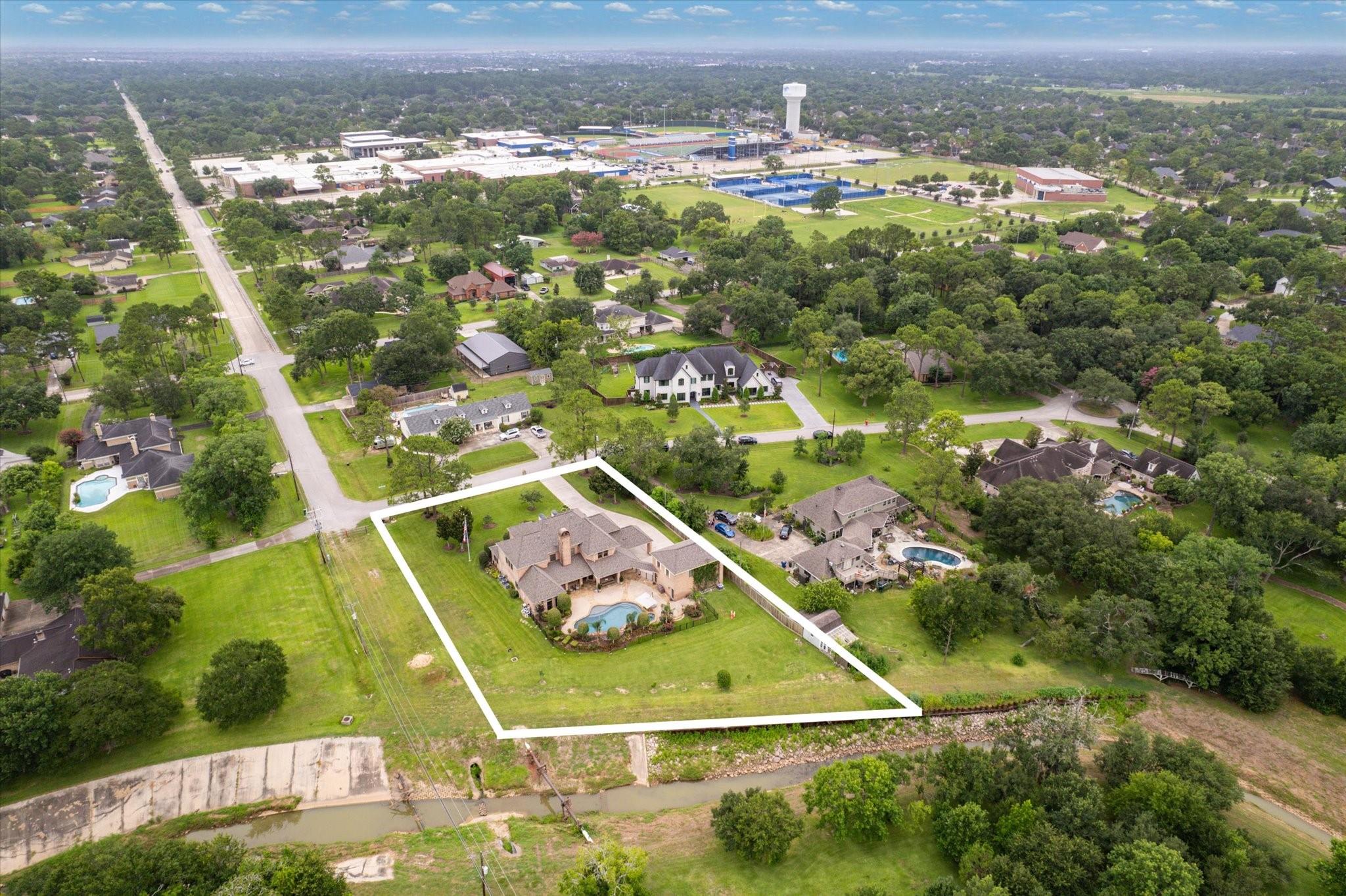 1002 Cowards Creek Court