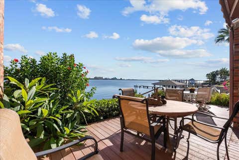 Photo of 7105 Broadway Street, Galveston, TX 77554 (MLS # 36971400)