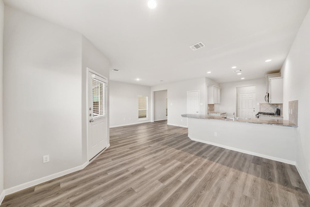 Photo of 13423 Lucky Bill Lane, Houston, TX 77048 (MLS # 27784526)