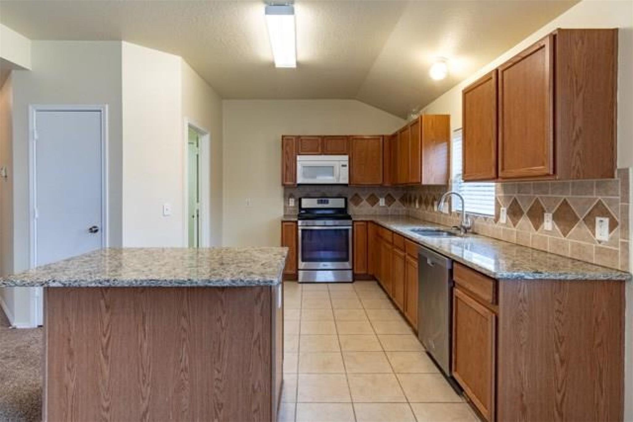 10446 Caribou Cove