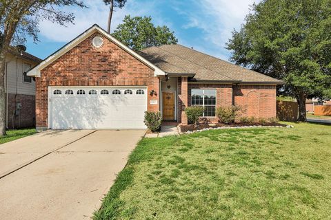 Photo of 19423 Arbor Pines Lane, Humble, TX 77346 (MLS # 5528147)