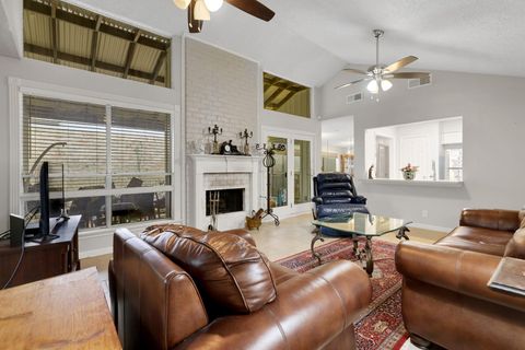 Photo of 1912 Trixie Lane, Houston, TX 77042 (MLS # 86758720)