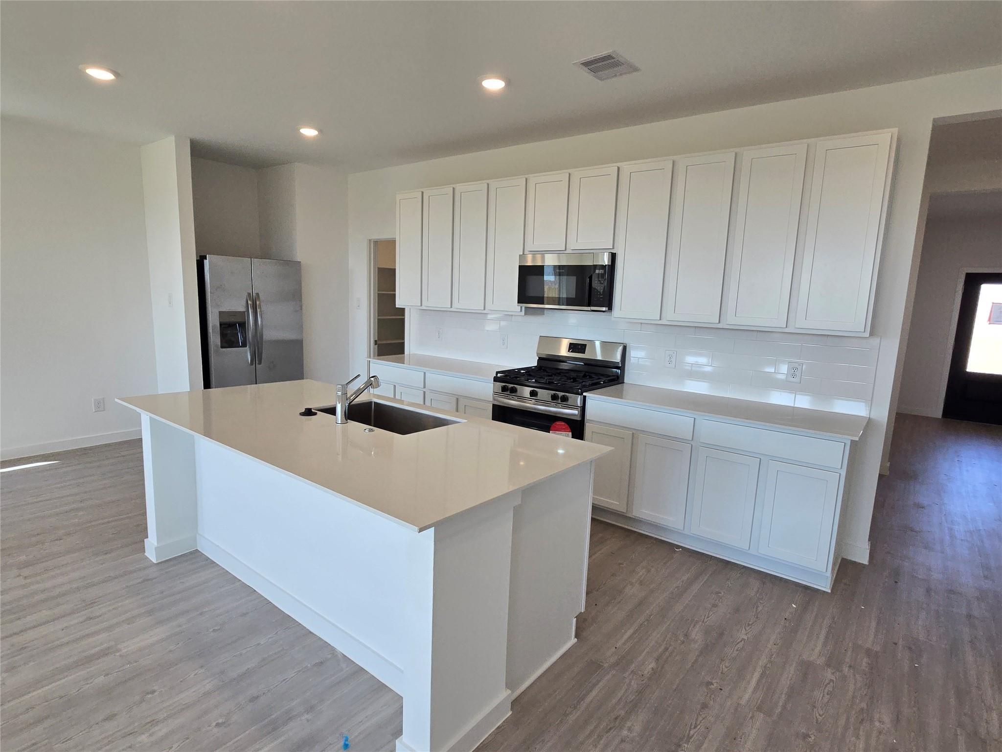 3012 Avenida Sonoma Drive