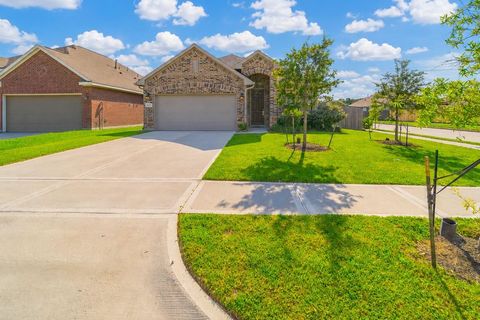 Photo of 6531 Hidden Dunes Drive, Baytown, TX 77521 (MLS # 44040108)