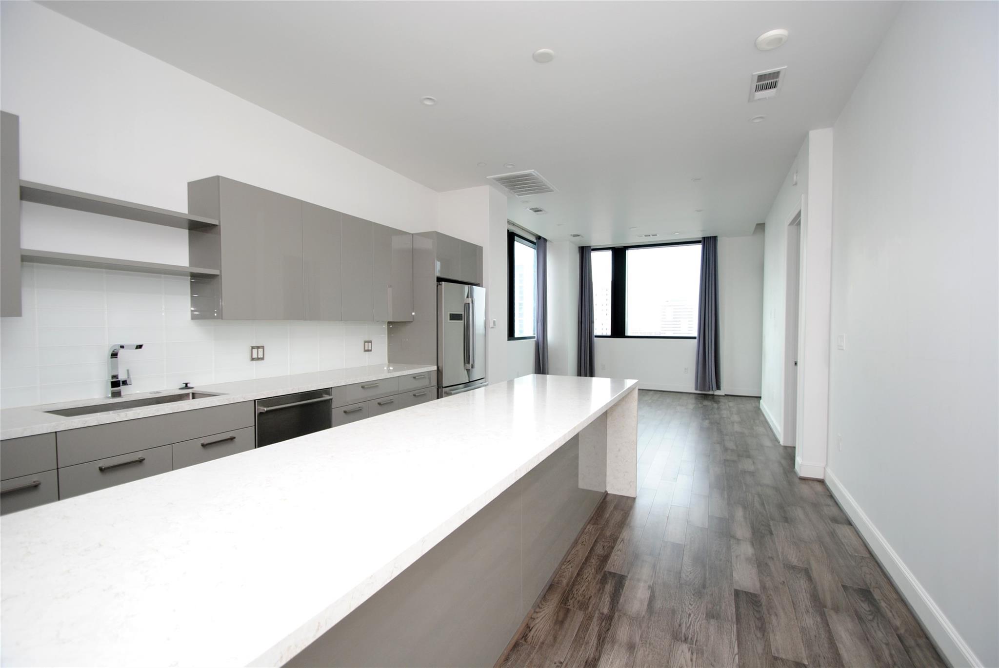 1211 Caroline Street 1104