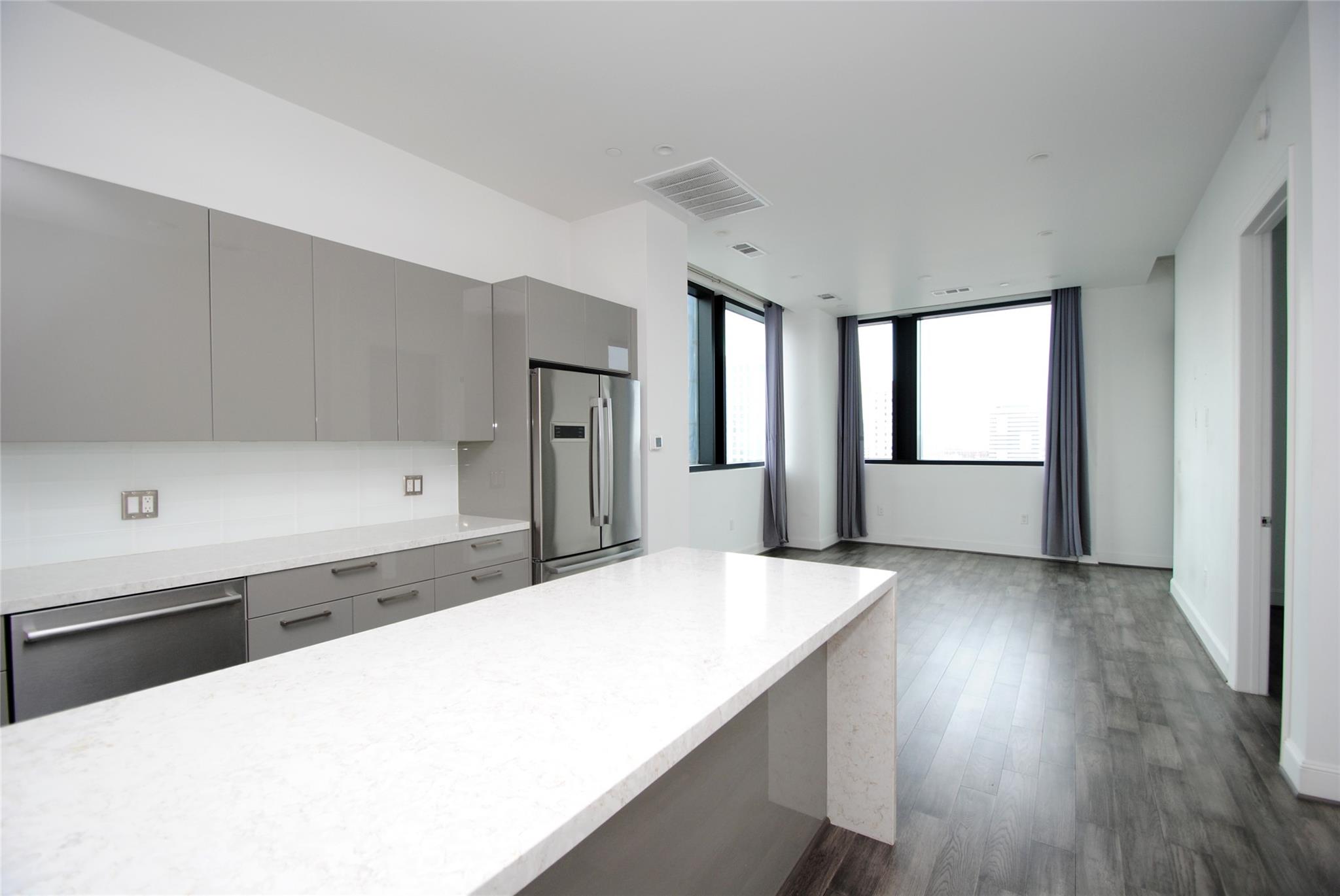 1211 Caroline Street 1104