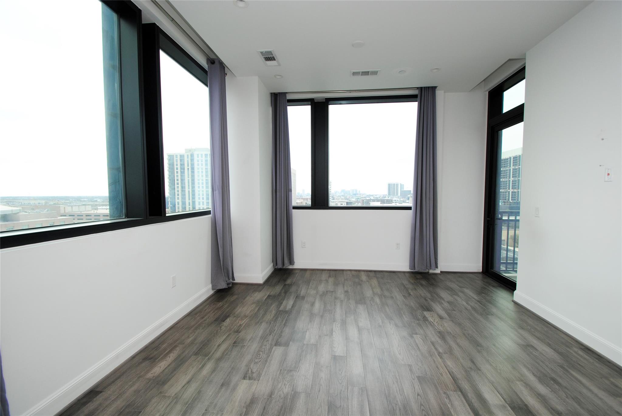 1211 Caroline Street 1104