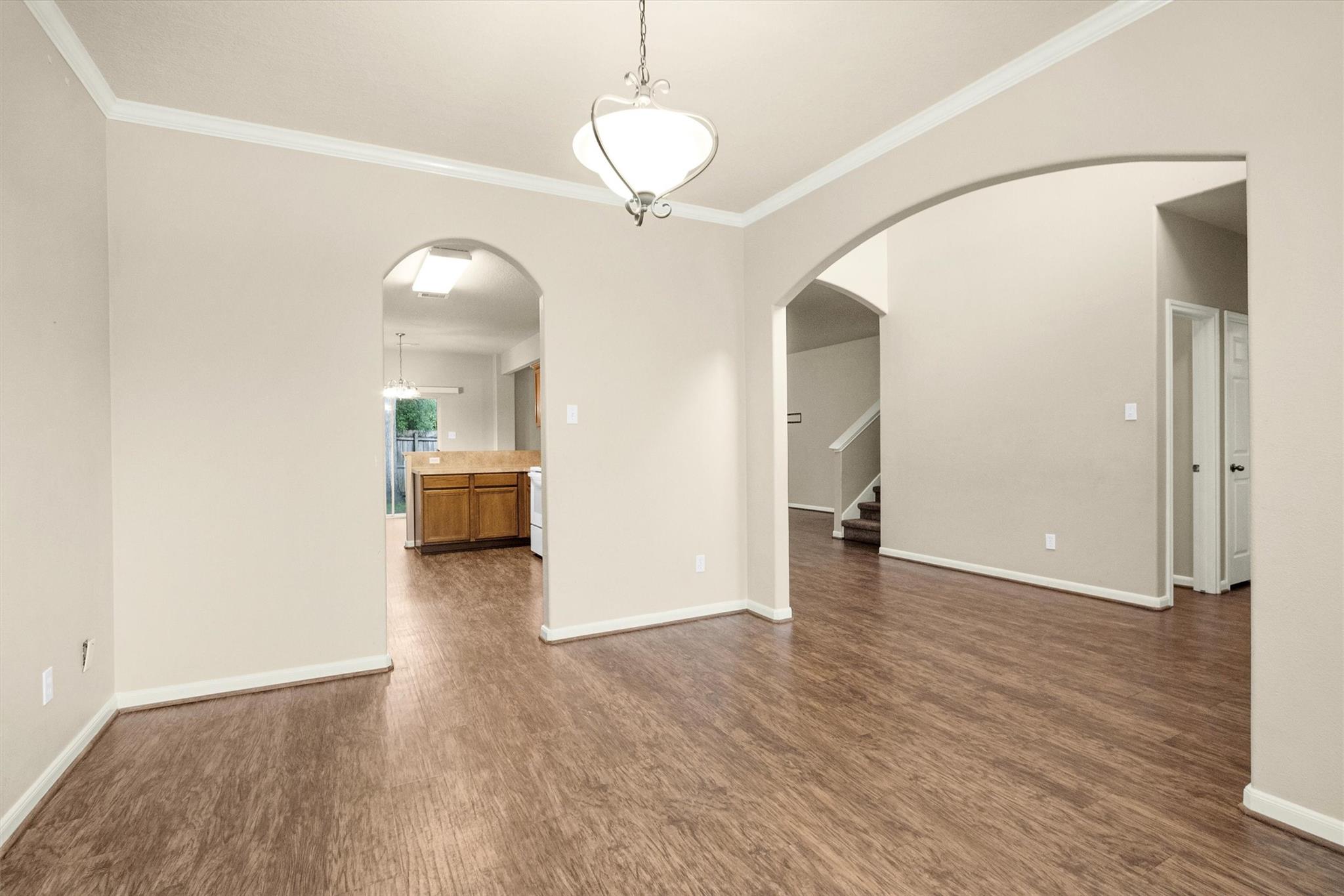 996 Oak Glen Drive