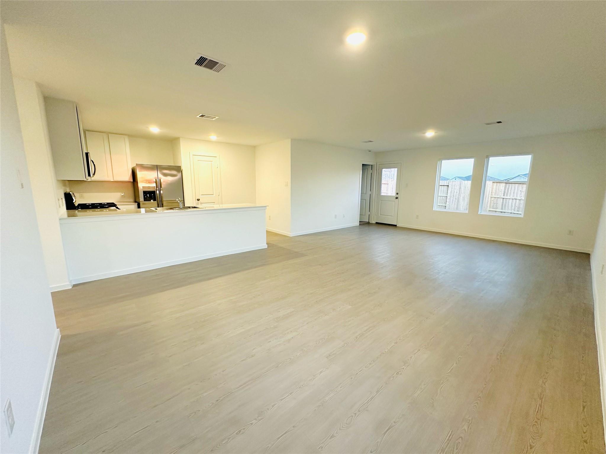 26727 Sea Holly Circle