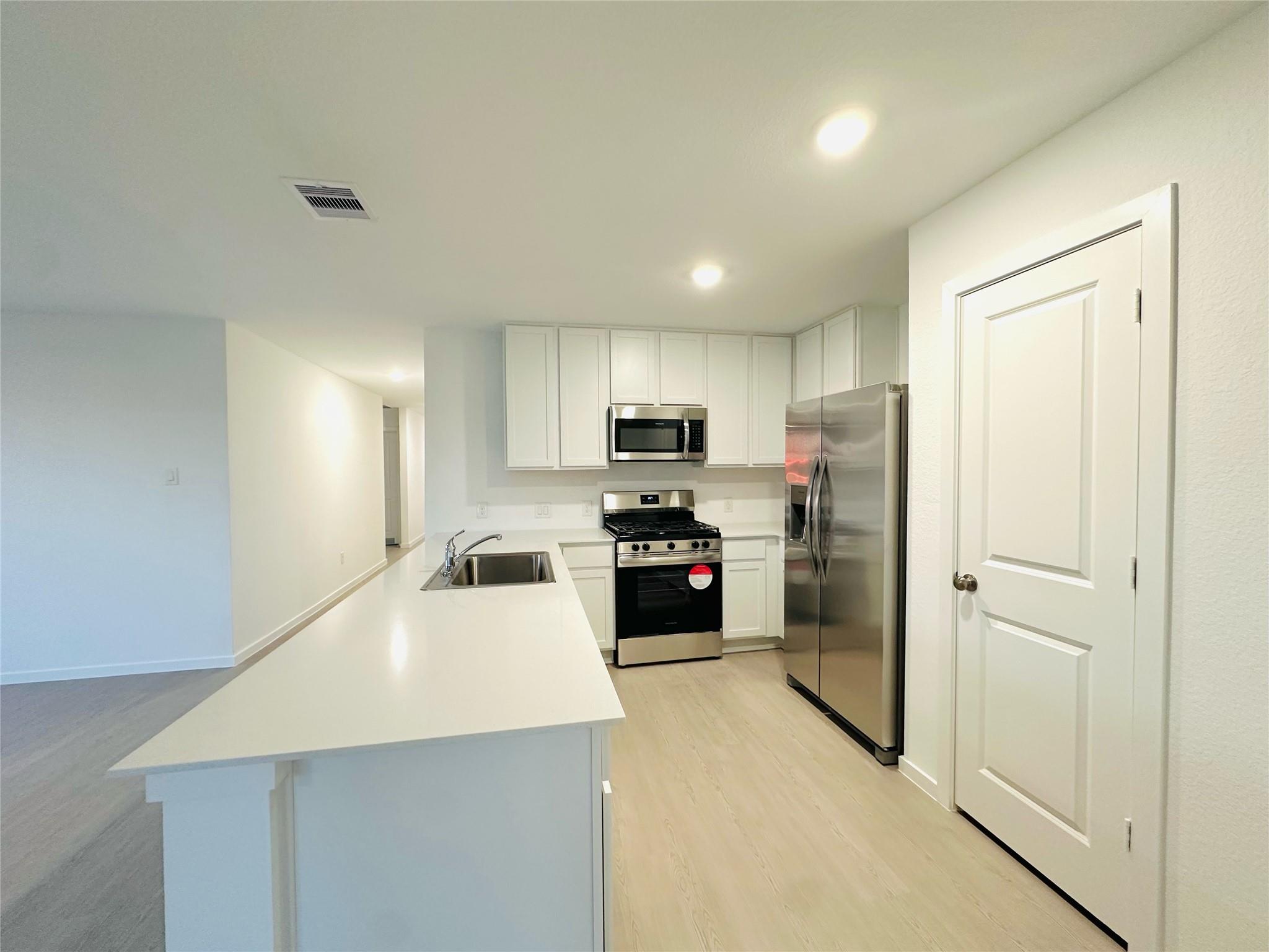 26727 Sea Holly Circle