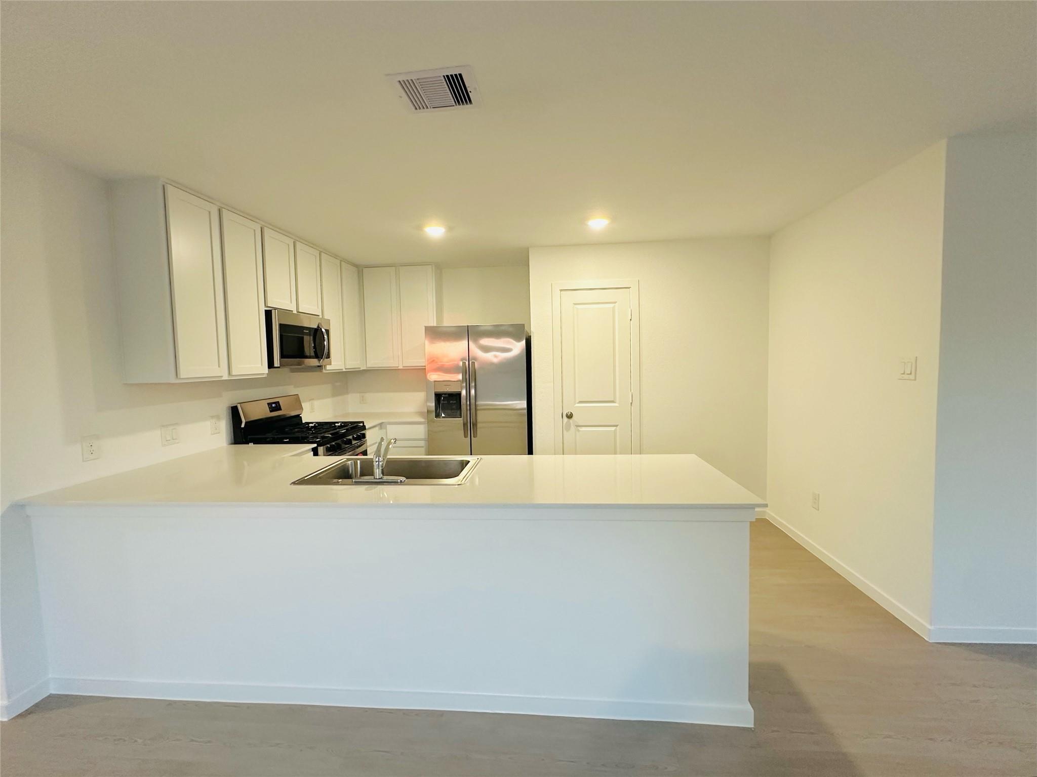 26727 Sea Holly Circle