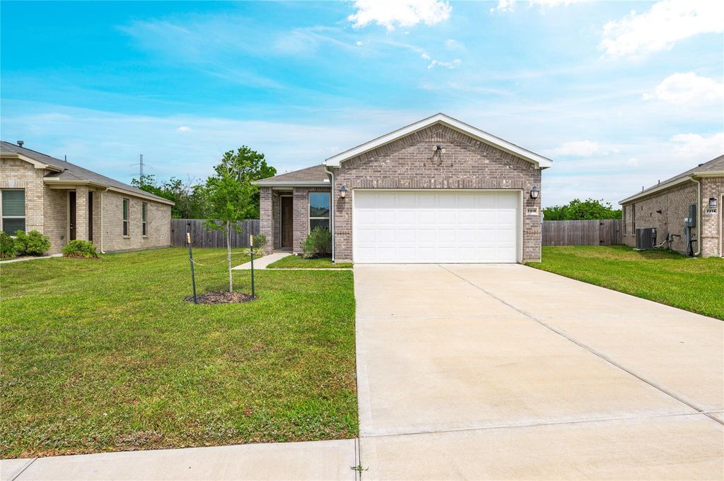 Photo of 7318 Donnino Drive, Texas City, TX 77591 (MLS # 62878749)