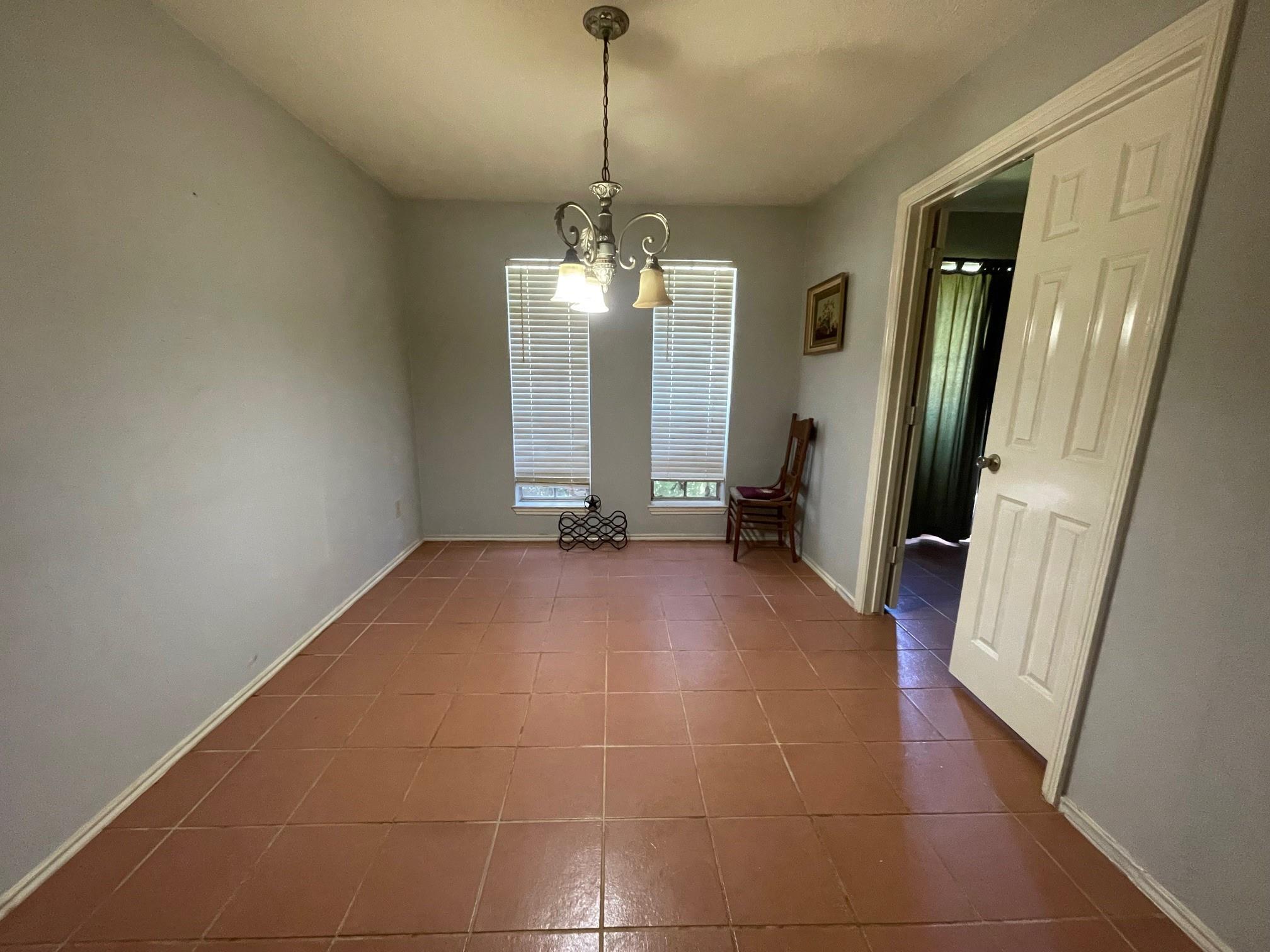 3315 Golden Tee Court