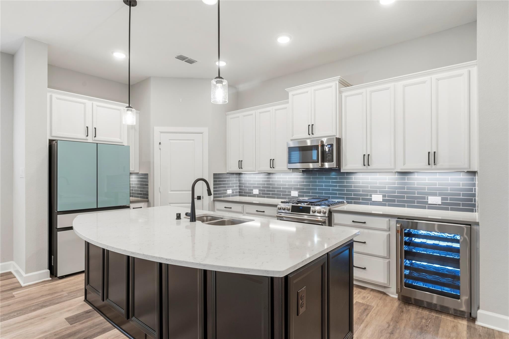 3438 Rich Radish Road