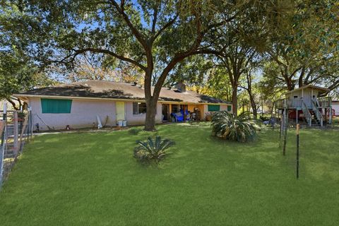 Tiny photo for 11902 Dover Street, Houston, TX 77031 (MLS # 62898886)