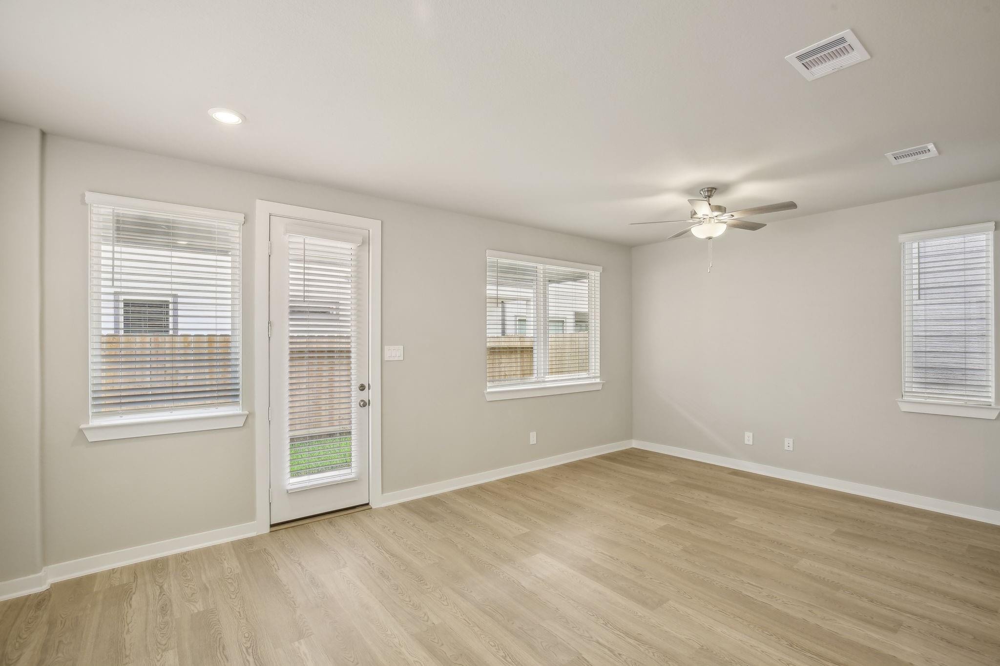 1143 Cedar Place Lane