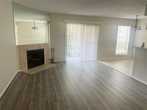 Photo of 2120 El Paseo Street #1301, Houston, TX 77054 (MLS # 84392731)
