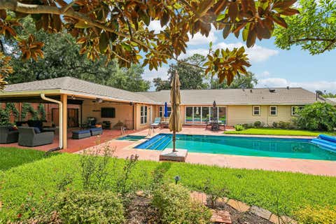 Photo of 1429 Waseca Street, Houston, TX 77055 (MLS # 43777798)
