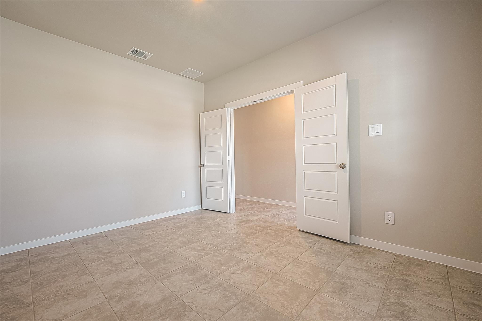 8523 Lake Groove Lane
