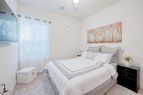 Tiny photo for 6021 Cypress Street, Houston, TX 77074 (MLS # 11416255)