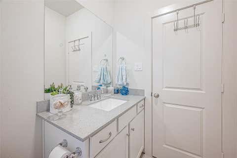 Tiny photo for 6021 Cypress Street, Houston, TX 77074 (MLS # 11416255)