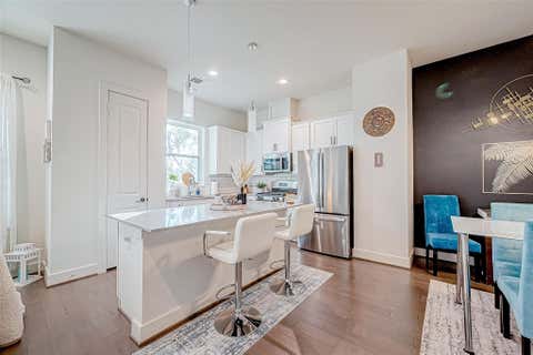 Tiny photo for 6021 Cypress Street, Houston, TX 77074 (MLS # 11416255)