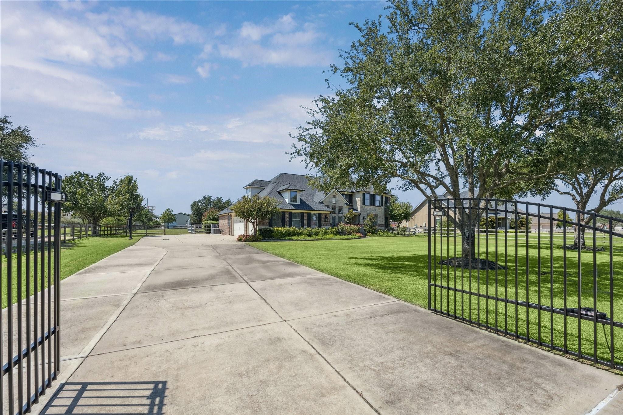 1751 Wild Mustang Canyon Lane