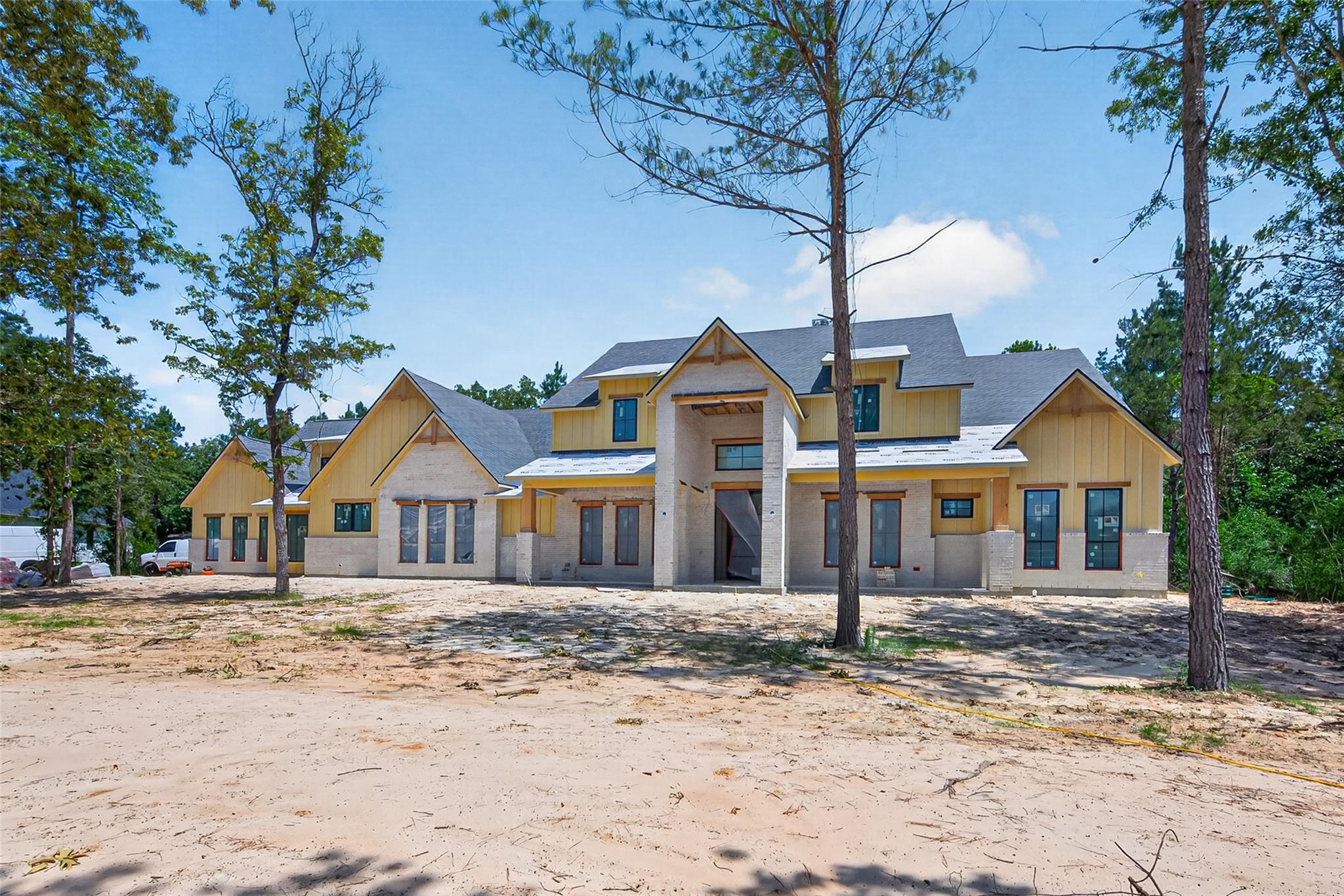 7746 Dog Wood Acres Drive