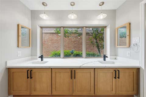 Tiny photo for 2026 Ashford Hollow Lane, Houston, TX 77077 (MLS # 92014237)