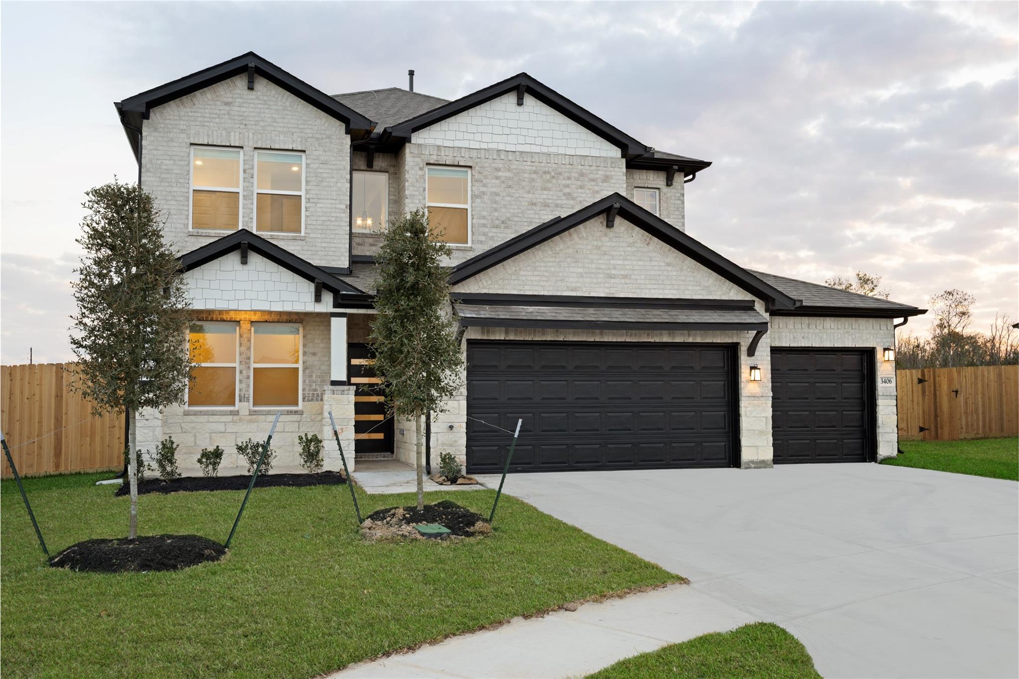 3406 Windmill Palm Drive