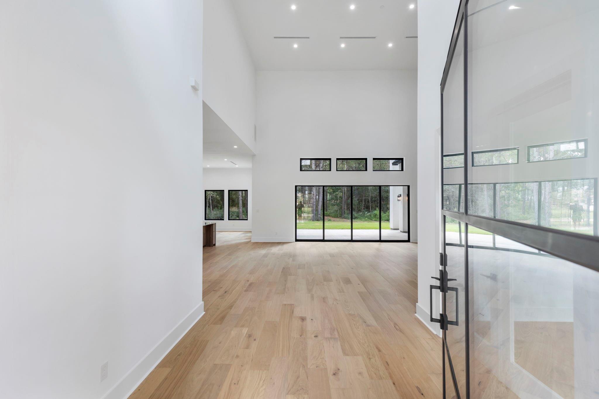 7725 Dog Wood Acres Drive