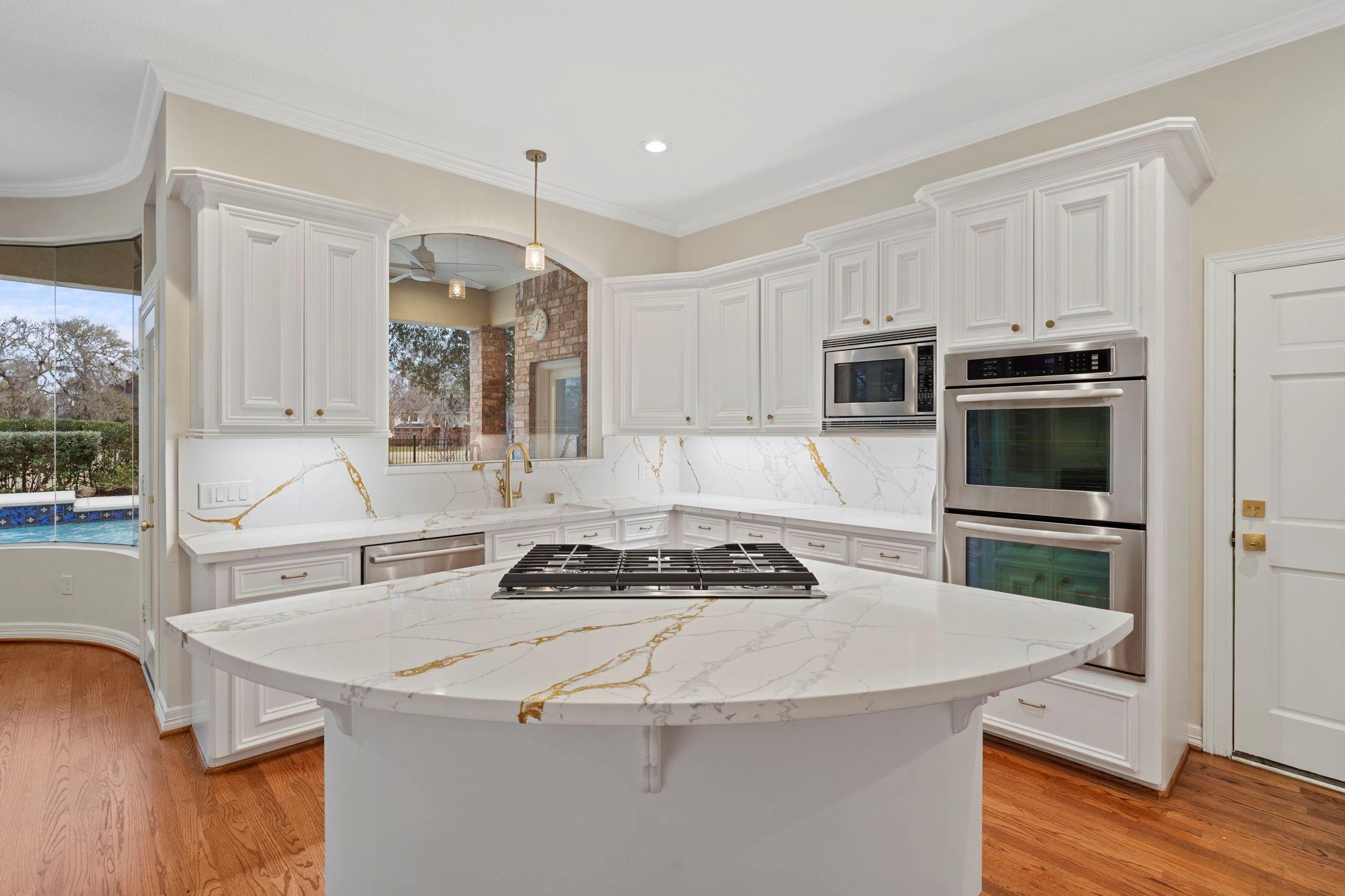 Sugar Land, Texas, 77479, United States, 5 Bedrooms Bedrooms, ,4 BathroomsBathrooms,Residential,Active,2012672