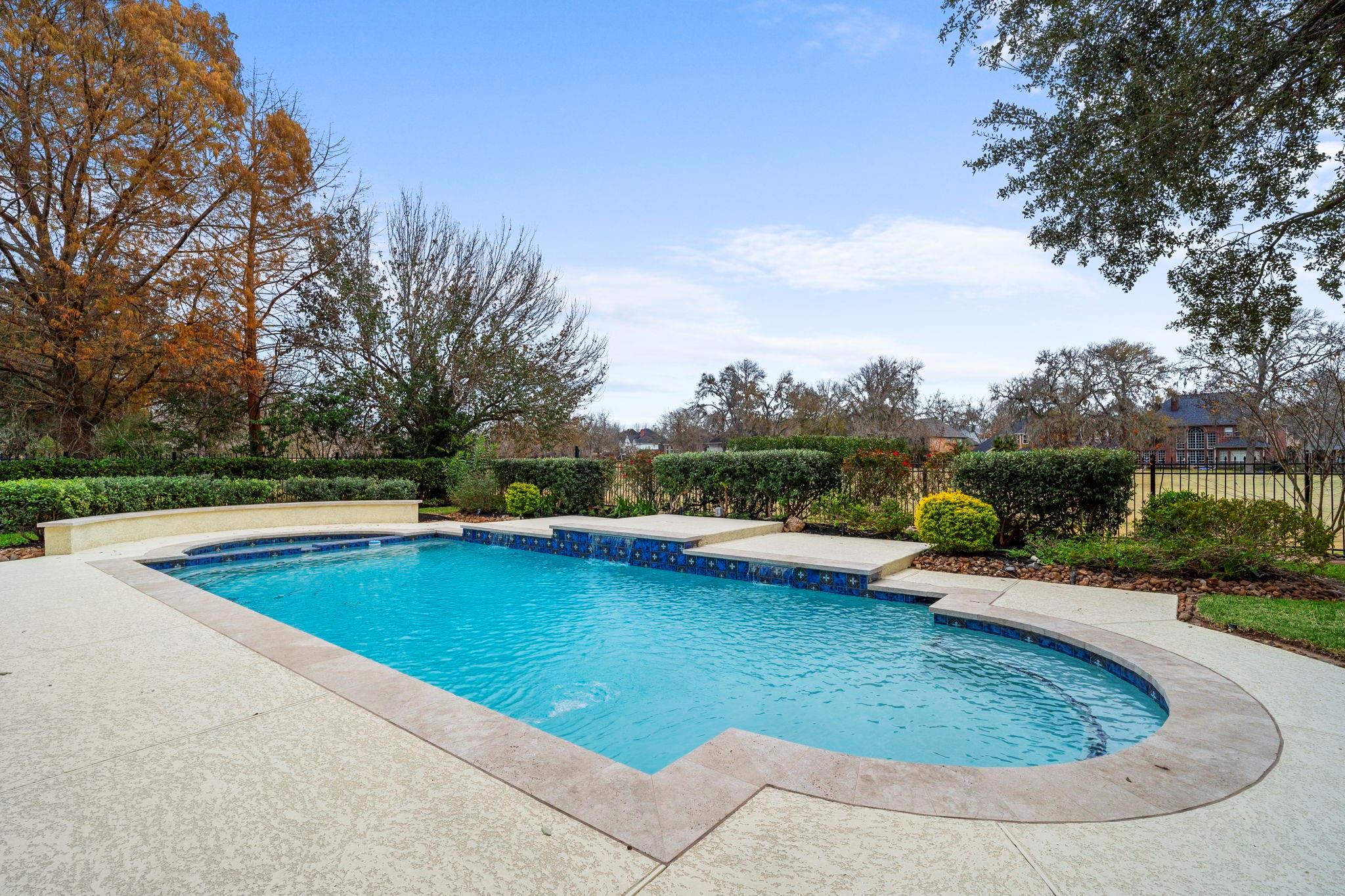 Sugar Land, Texas, 77479, United States, 5 Bedrooms Bedrooms, ,4 BathroomsBathrooms,Residential,Active,2012672