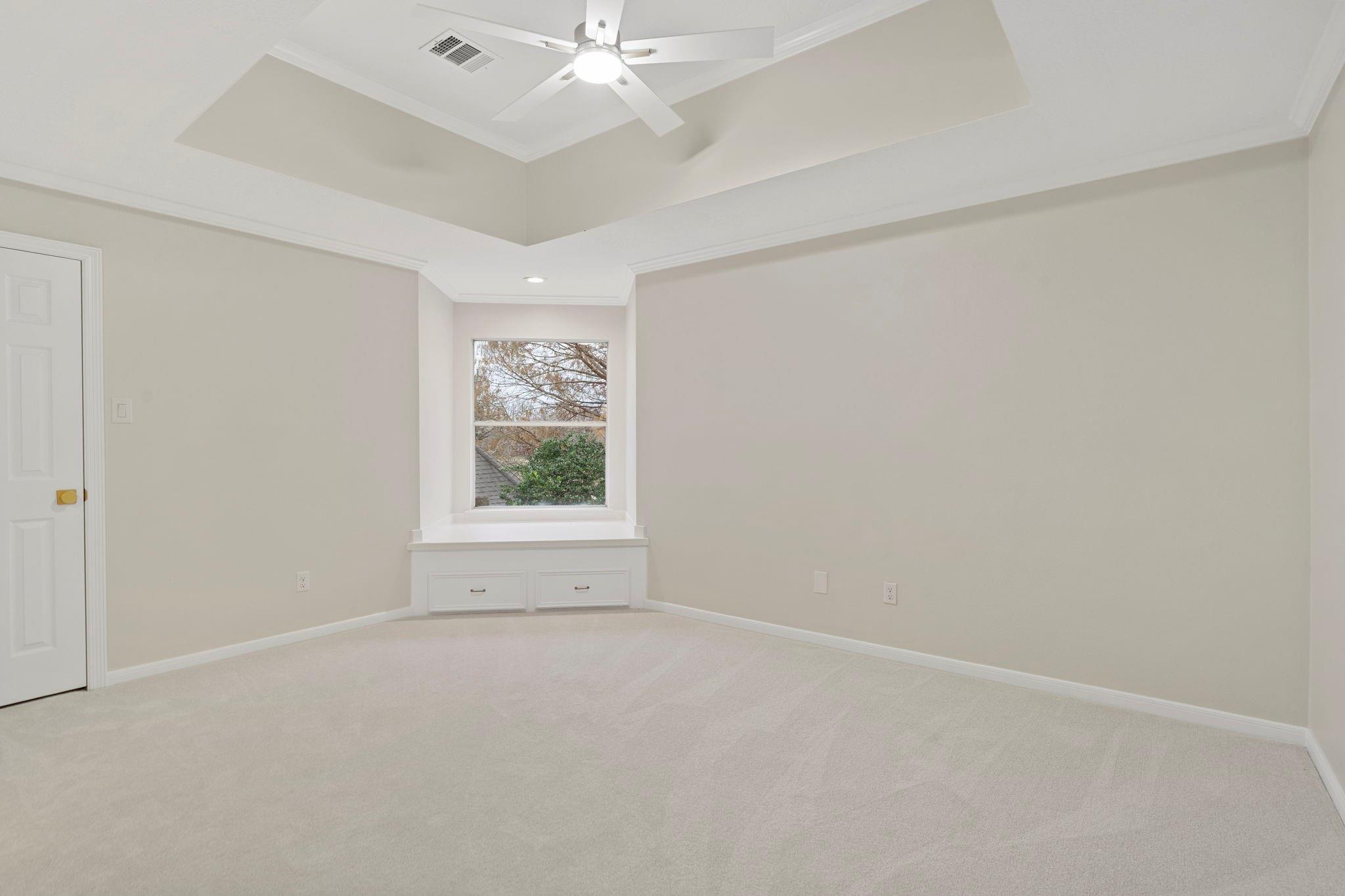 Sugar Land, Texas, 77479, United States, 5 Bedrooms Bedrooms, ,4 BathroomsBathrooms,Residential,Active,2012672
