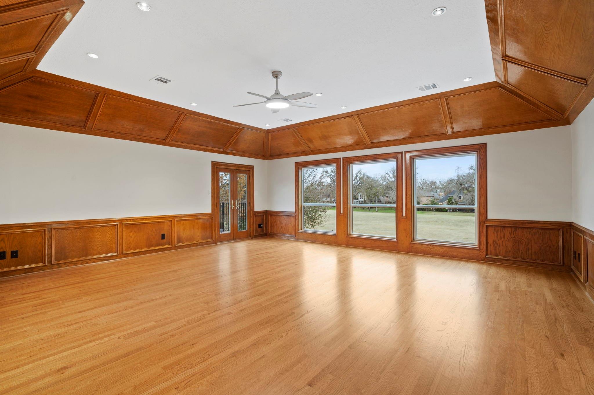 Sugar Land, Texas, 77479, United States, 5 Bedrooms Bedrooms, ,4 BathroomsBathrooms,Residential,Active,2012672