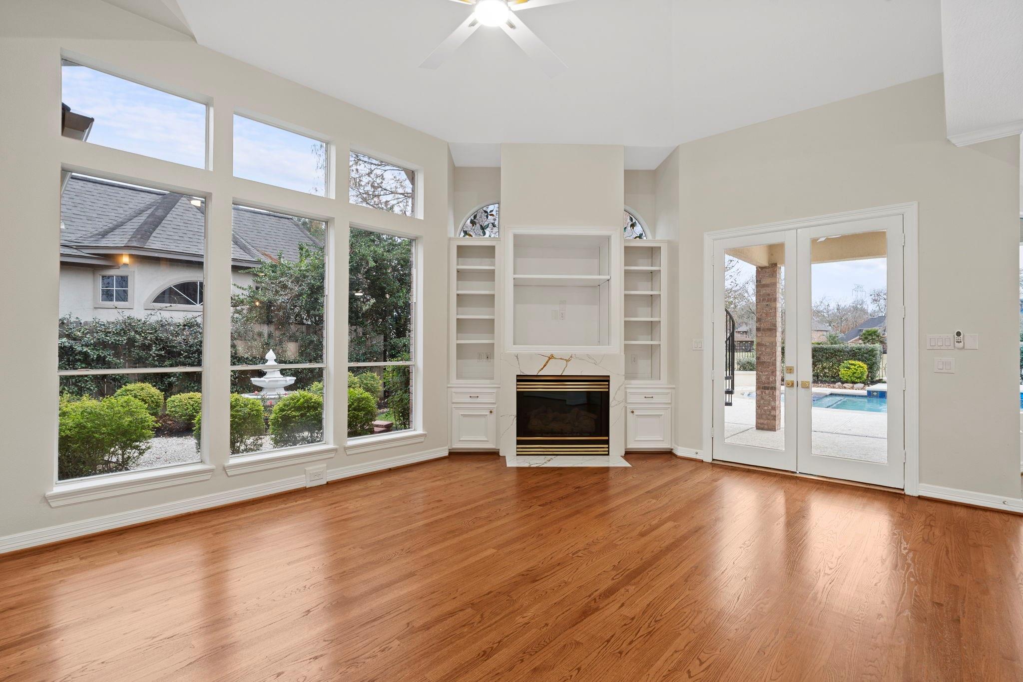 Sugar Land, Texas, 77479, United States, 5 Bedrooms Bedrooms, ,4 BathroomsBathrooms,Residential,Active,2012672